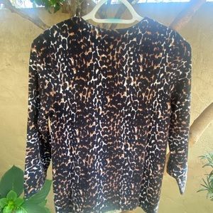 TALBOTS WOOL SWEATER